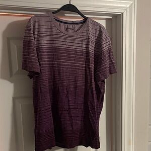 Express Men's Gradient Purple T-Shirt